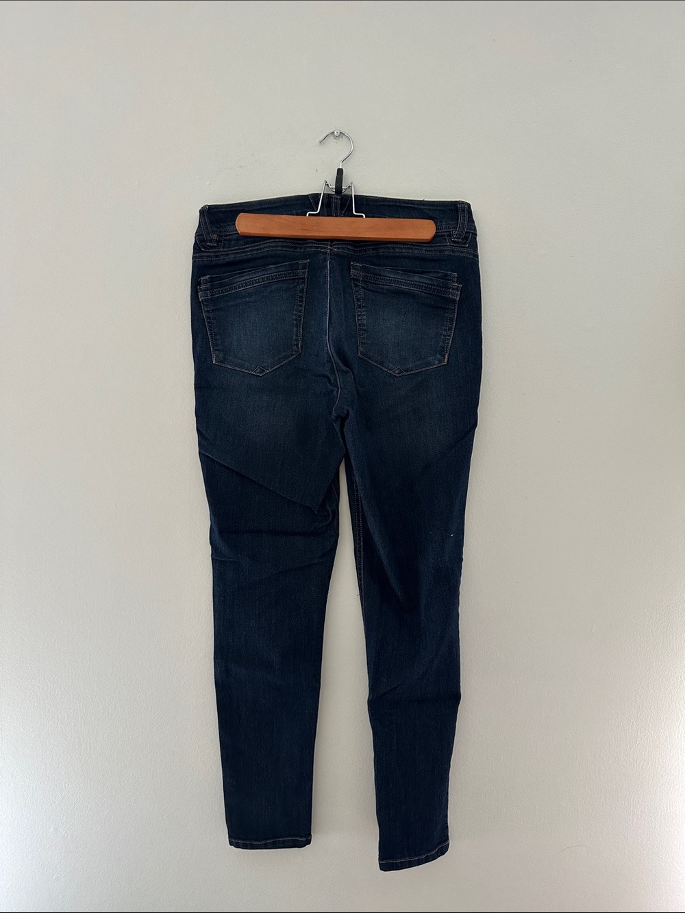 Democracy dark wash skinny jeans - Picture 2 of 3